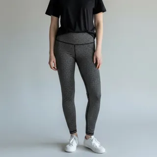 Photo of Lululemon leggings size 6