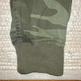 Listing Photo Thumb #8