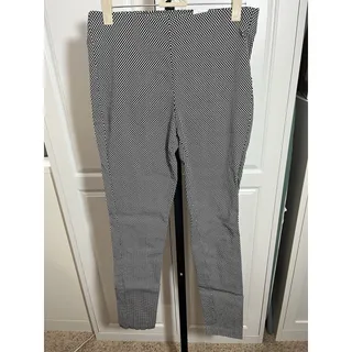 Photo of Boutique Women’s Checkered Legging Stretch Pants Black White Size Medium