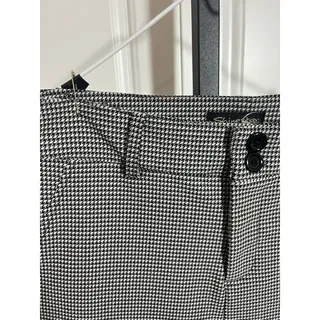 Photo of Shinestar Women’s Juniors Black White Houndstooth Plaid Stretch Pants Medium