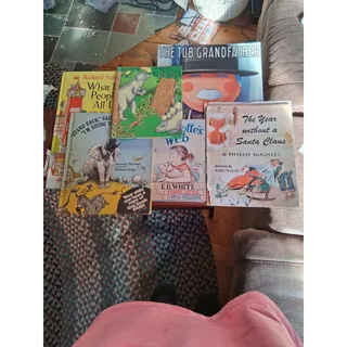 Photo of Lot of 6 Vtg Children's Books (3233)