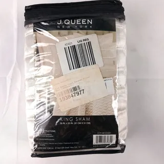 Photo of J. Queen New York Five Queens Court Saranda Pillow Sham Quilted Natural - X0401