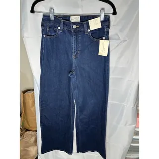 Photo of Universal Thread Everyday High Rise Wide Leg Jeans 4R Blue Stretch Denim NWT