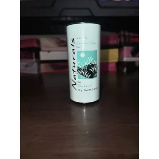 Photo of Avon naturals green tea body talc 2.6 oz *2001