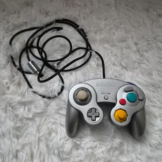 Photo of Official Nintendo GameCube Controller Silver DOL-003 OEM Untested GC Wired