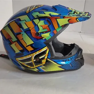 Photo of Fly Racing Helmet dot approved size medium.