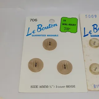 Photo of 3 full packs Le Bouton Beige Navy Vintage Costume Crafting