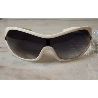 Photo of Y2K Vintage Prada SPR 12G Wrap Shield Sunglasses – Off-White 4AO-5D1
