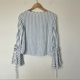 Listing Photo Thumb #6