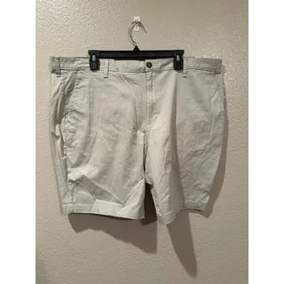 Photo of NWT George Khaki Tan Flat front Shorts Above the knee 9” Inseam Sz 44