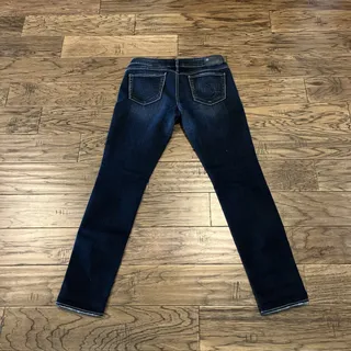Photo of Silver Jeans Aiko Skinny Mid Rise Size 29