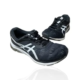 Photo of ASICS Men's Gel-Pulse 11 Running Shoes Size 9 Black / White 1011A708 EXTRA WIDE