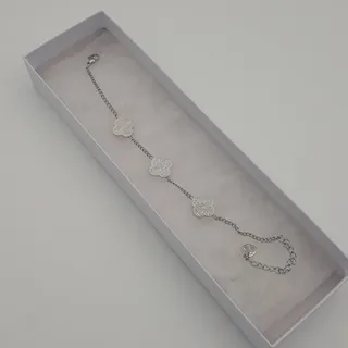 Photo of Women's 3 Clover (Sabr, Shukr, & Tawakkul) Bracelet - Silver Plated