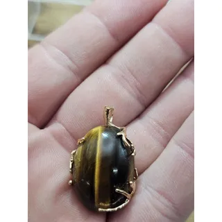 Photo of Tigers Eye Pendant