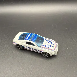 Photo of Hot Wheels 2021 Ford Mustang Gt Concept