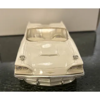 Photo of 1960Ford Thunderbird Convertible AMT 1:25 Dealership Promo Car