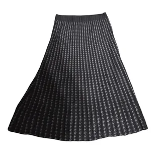 Photo of Max Studio Black and Grey Woven Houndstooth Skirt - M
