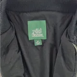 Listing Photo Thumb #3