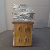 Listing Photo Thumb #3