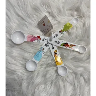Photo of Disney Princess Kitchen Acessories Set Pot Holder and Measuring Spoons
