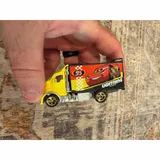 Listing Photo Thumb #1