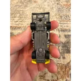 Listing Photo Thumb #3