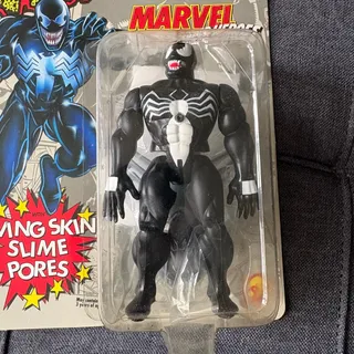 Photo of Marvel Super Heroes Captain America Action Figure - Vintage 1990 Toy Biz SEALED