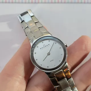 Photo of Vintage Skagen 430SSXD Womens Watch Silver Dial Stainless Steel Bracelet Quartz