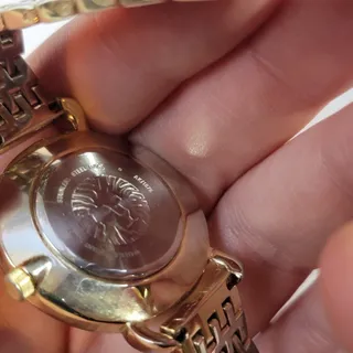 Photo of Vintage Anne Klein AK/1976 Womens Watch 30mm Gold Case White Dial Gold Bracelet
