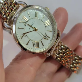 Photo of Vintage Anne Klein AK/1976 Womens Watch 30mm Gold Case White Dial Gold Bracelet