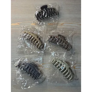 Photo of NEW 5 Large Matte Non-Slip Hair Claw Clips 