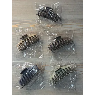 Photo of NEW 5 Large Matte Non-Slip Hair Claw Clips 