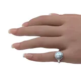 Listing Photo Thumb #5